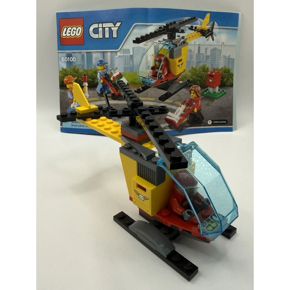 LEGO 60100 Airport Starter Set City Used With‎ Instructions Missing 1 Piece
